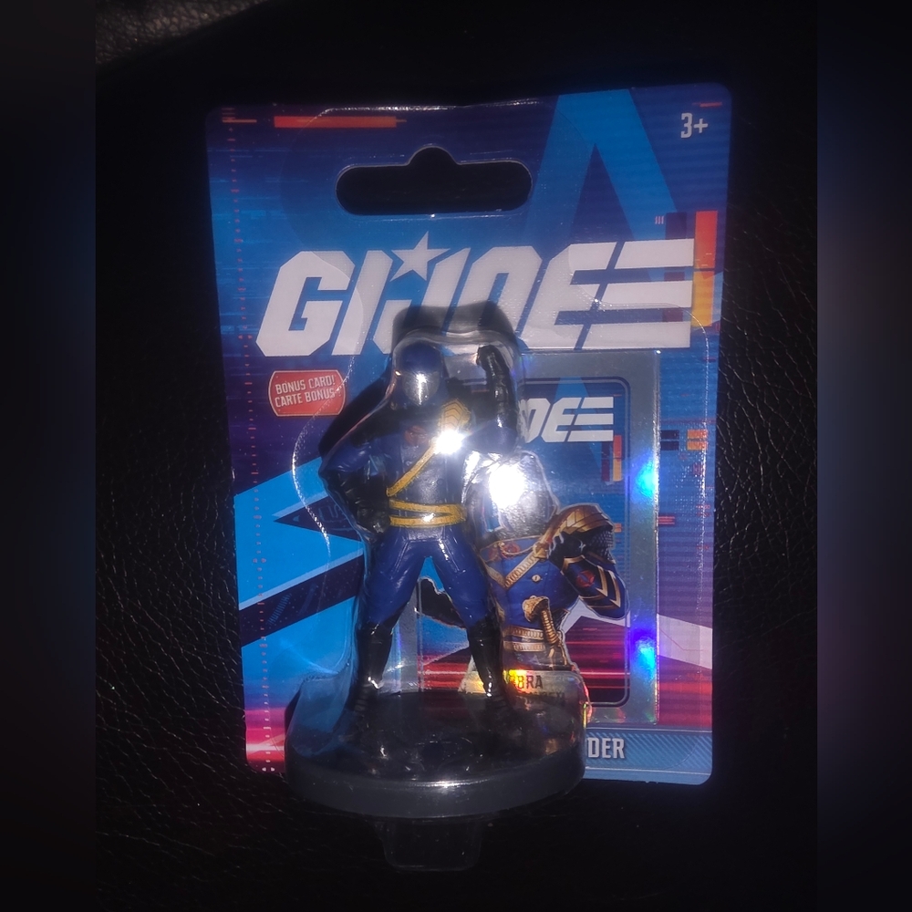 GI Joe Cobra Commander Figure 2.25" Bonus Card Hasbro Cake Topper Toy